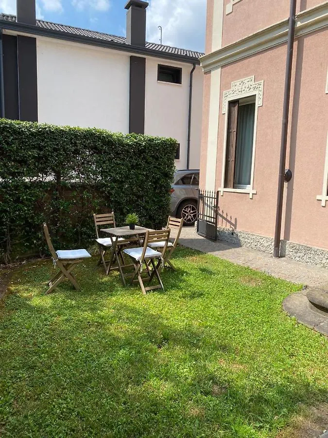 Appartamento Nuovo E Luminoso Padova 0*,
